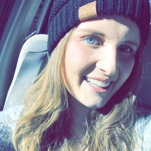 Meet your Posher, Devan